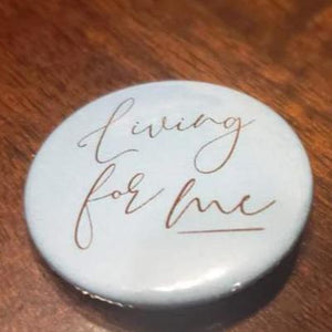 On A Living Spree 4 Pack Button Set